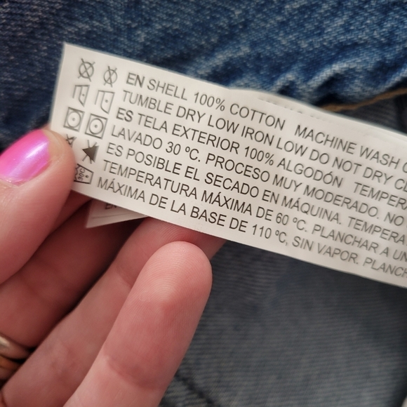 Forever 21 NWT Mom Jeans 29 Medium Wash Denim High Rise Relaxed Fit Tapered Leg - Picture 4 of 9